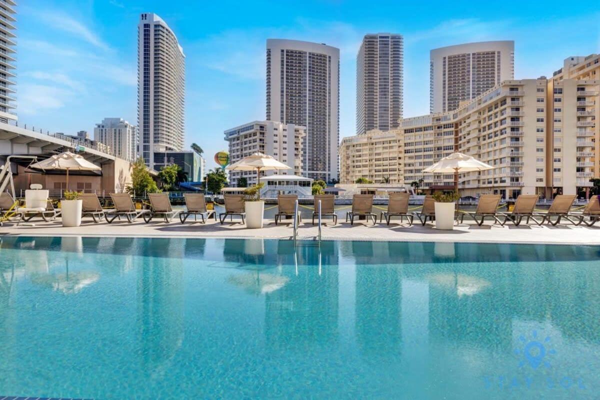 Stylish Apartment Near Beach Hallandale Beach Exterior photo