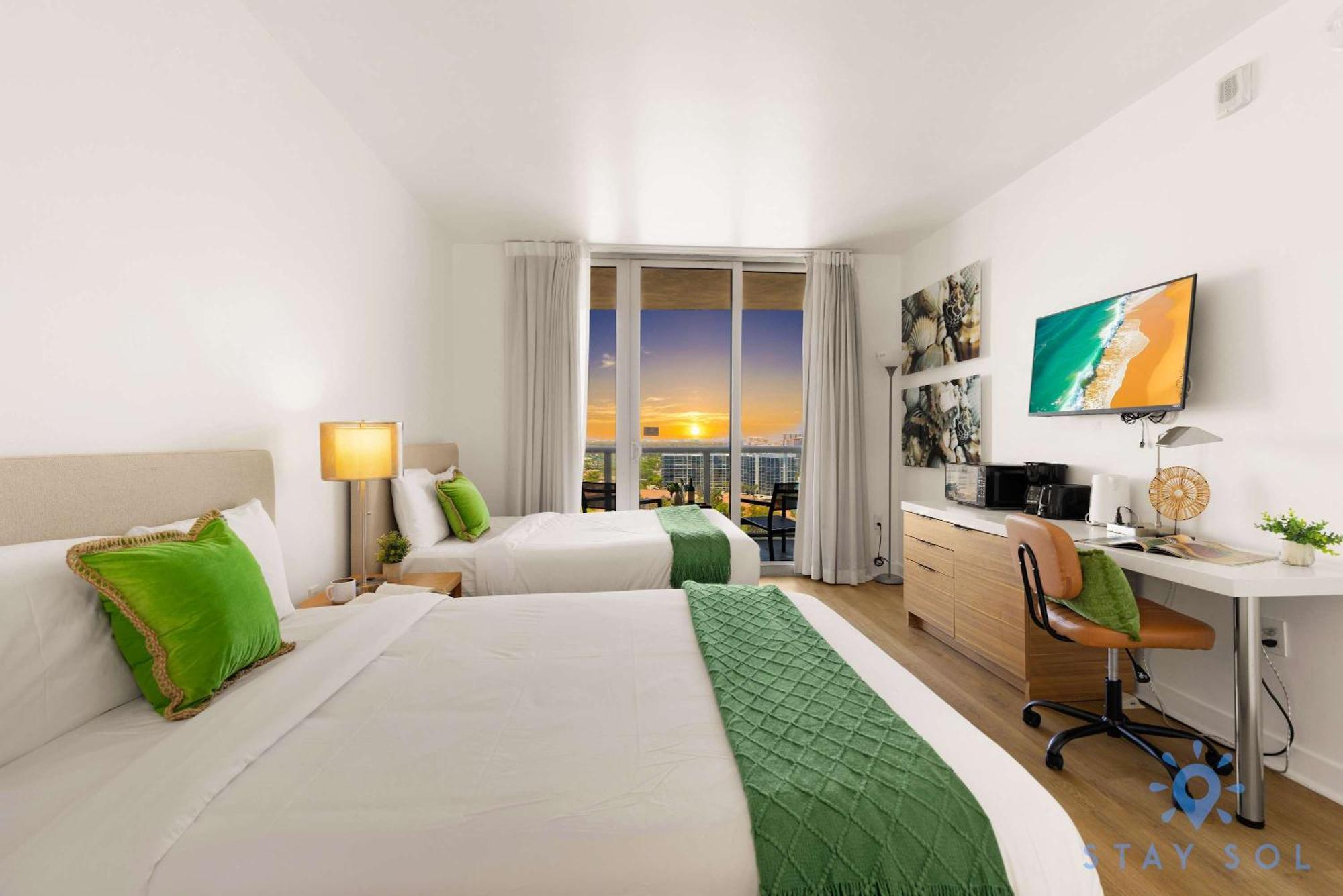 Stylish Apartment Near Beach Hallandale Beach Exterior photo